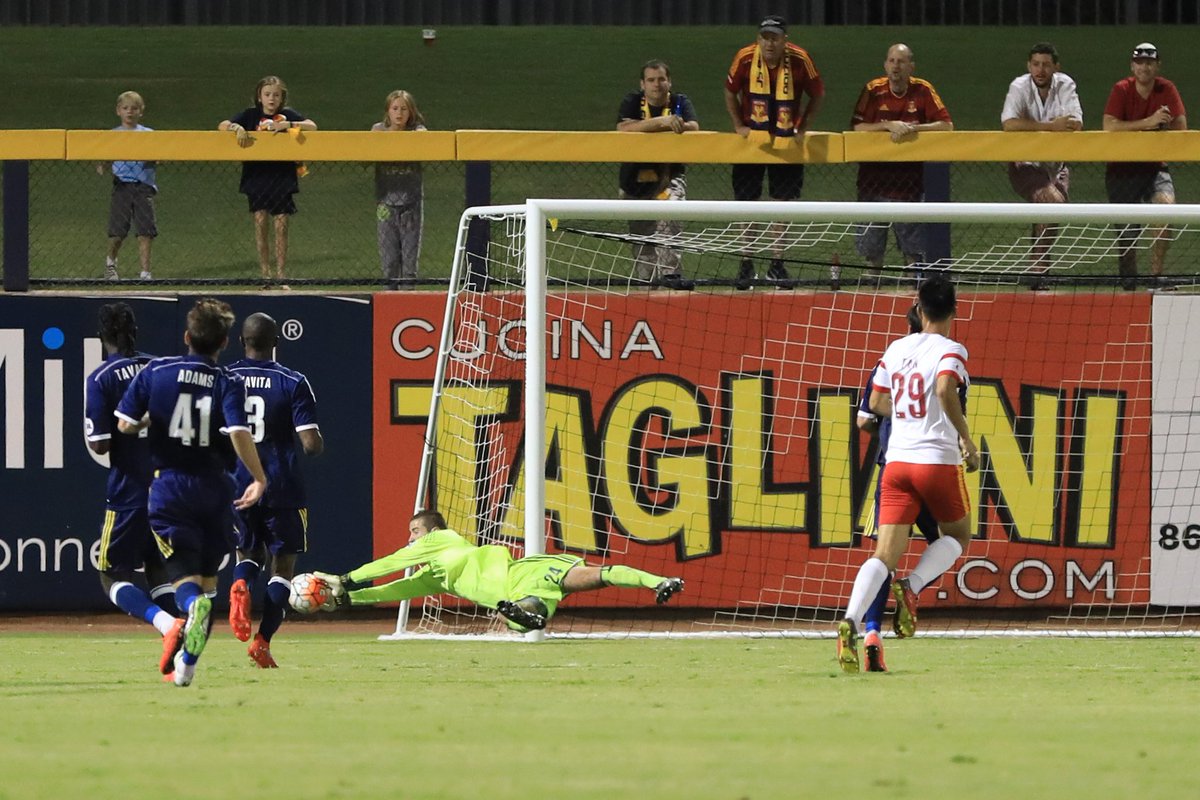 TeamKyoso's tweet photo. @AZUnitedSC win 3:2 over @RealMonarchs #AZvSLC https://t.co/7GD8vT0jRR