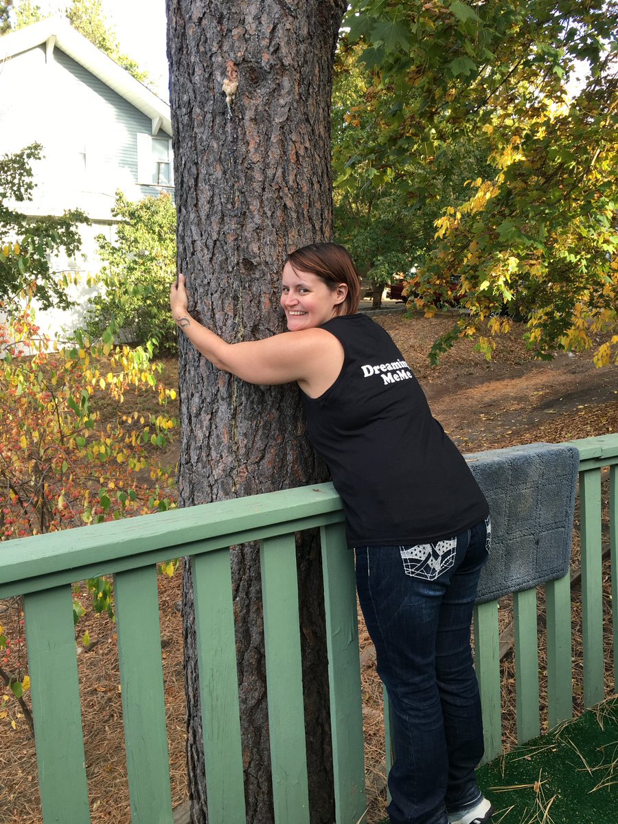 WAModifiedDolls's tweet photo. Our Dolls are helping forests w @eddiebauer and @AmericanForests by hugging trees! #hug2give #onetree https://t.co/DpX2TRbqiF