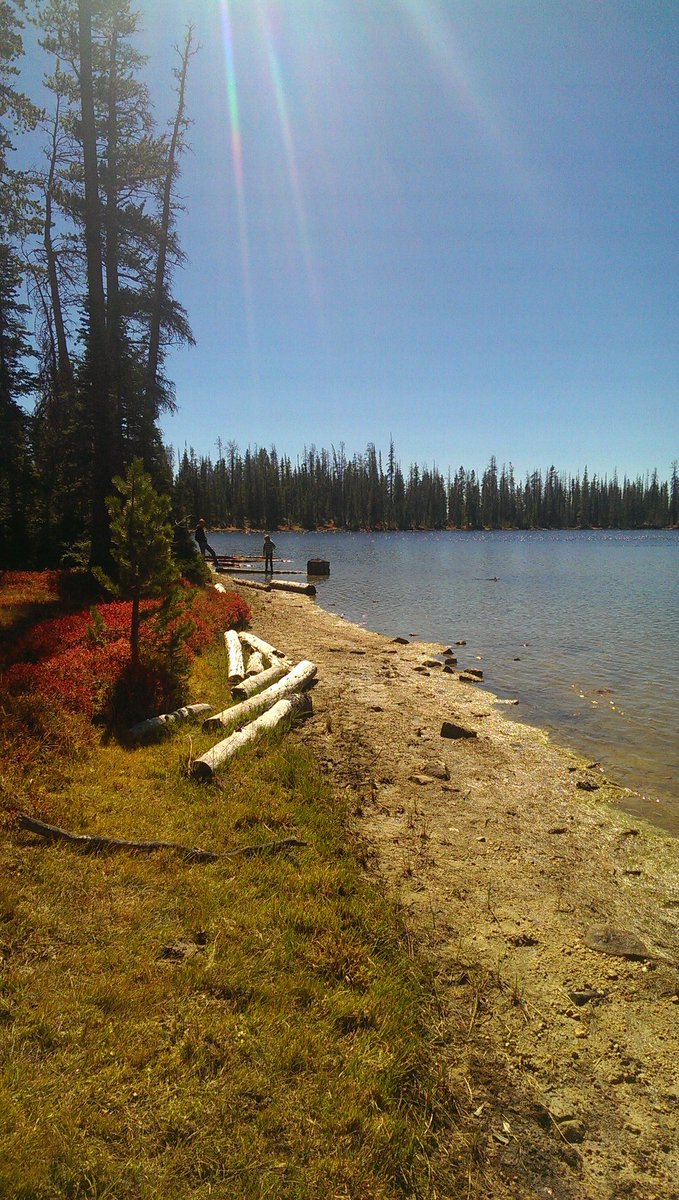 xmasberry's tweet photo. Our other favorite lake is really low this year too... https://t.co/oEkZ5P39lx