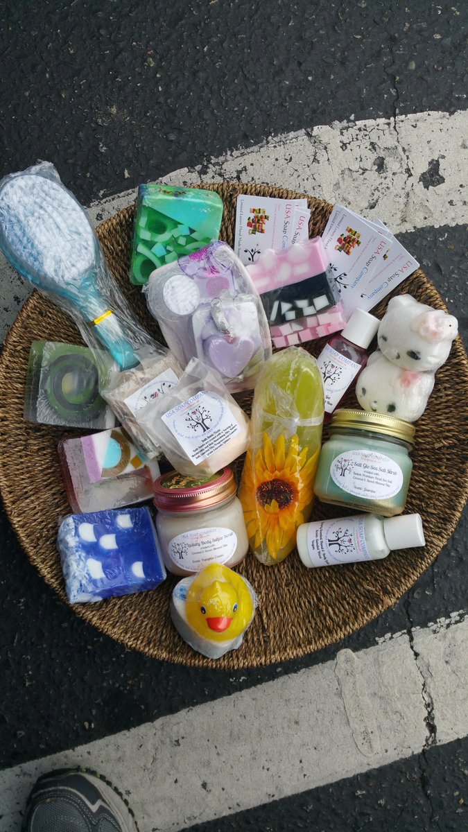 USASoapCompany's tweet photo. @USASoapCompany Demo Basket. Awaken the Mind, Body &amp; Spirit with Luxury Limited Edition Hand-Made Soaps+ https://t.co/Rvu7giOvmJ