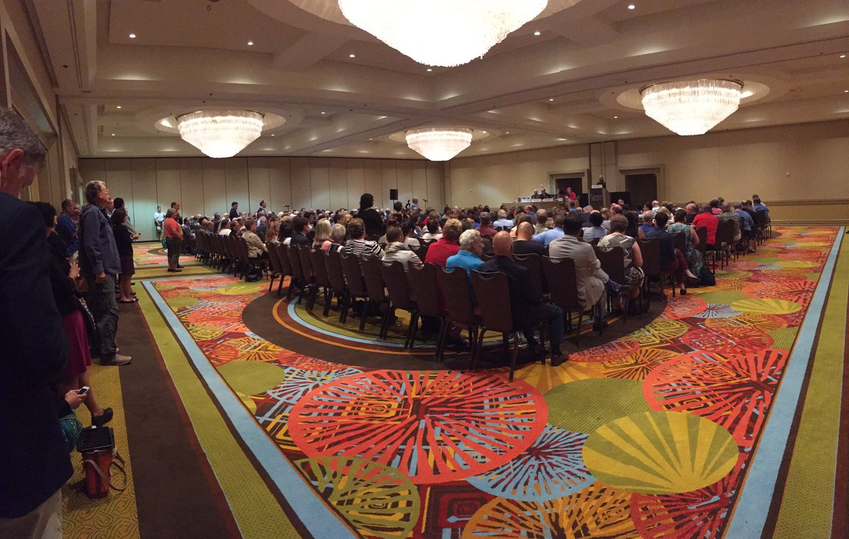alvinblin's tweet photo. #StandingRoomOnly @AAFP #TownHall #CongressOfDelegates #AAFPCOD re #MACRA #PaymentReform #opioids #addiction 1of2 https://t.co/SorU3cWH6n
