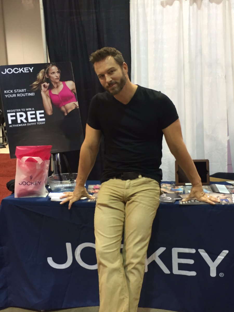 Kudos to @carteedave41 from @Jockey hooking Brady Black up with the perfect  black T. Thank you sir., image size:900x1200