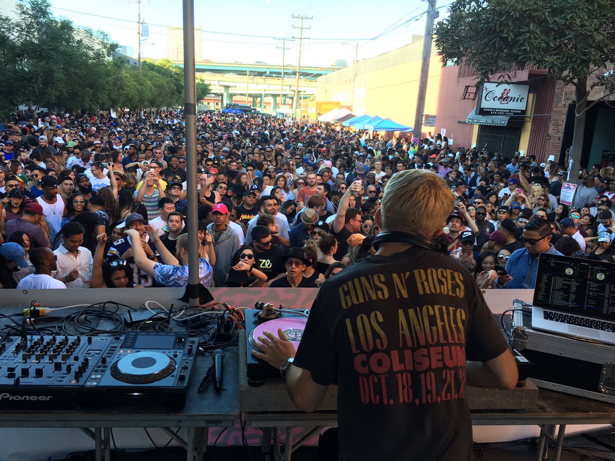 Do_Over's tweet photo. Bay Area it's @atrak on the takeover! @adidasoriginals @Serato #DoSF https://t.co/ggOfYfVA15
