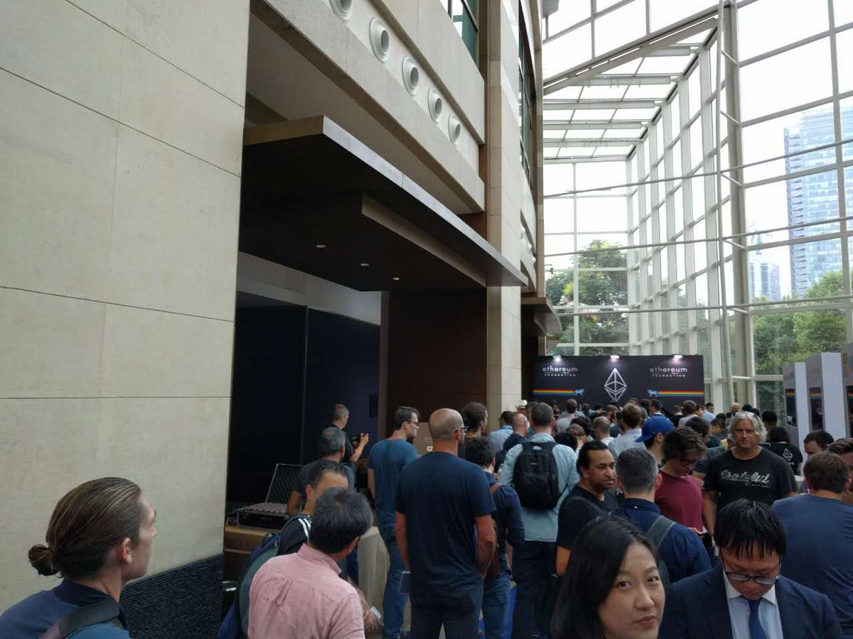 imTokenOfficial's tweet photo. #ethereum #InternationalBlockchainWeek DAY ONE #devcon2 https://t.co/tqyY3Zq5ce
