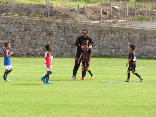 La confianza en la cancha fortalece más aún nuestra verdadera amistad !! #superchaca #sub8