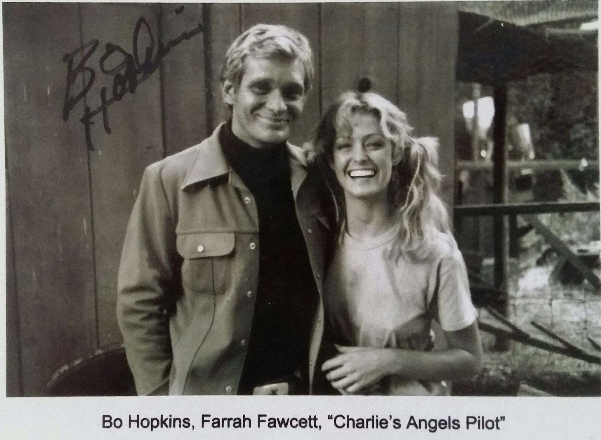 Charlie S Angels During The Shooting Bo Hopkins Amp Farrah Fawcett Pilot Movie March 21 1976 Charlie S Angels 40 Th Anniversary T Co 3yyotorx5d Twitter Charlie S Angels During The Shooting Bo Hopkins Amp Farrah Fawcett Pilot Movie March 21 1976 Charlie S Angels 40 Th Anniversary T Co 3yyotorx5d Twitter