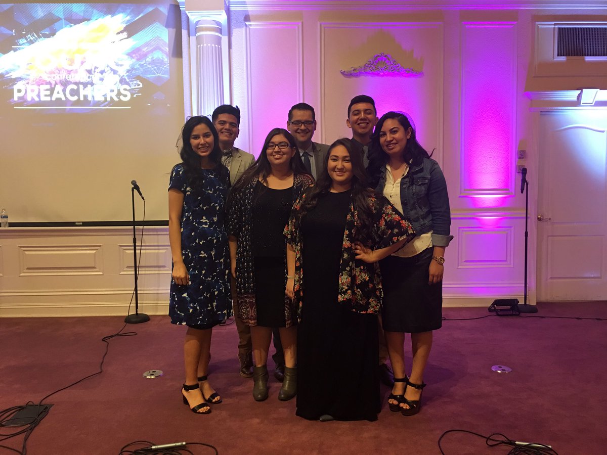dalt24's tweet photo. It was such a blessing being able to minster along side these people and my Boi @drum4ch! #worshipteam #YPC2016 https://t.co/OeWMMPisH5