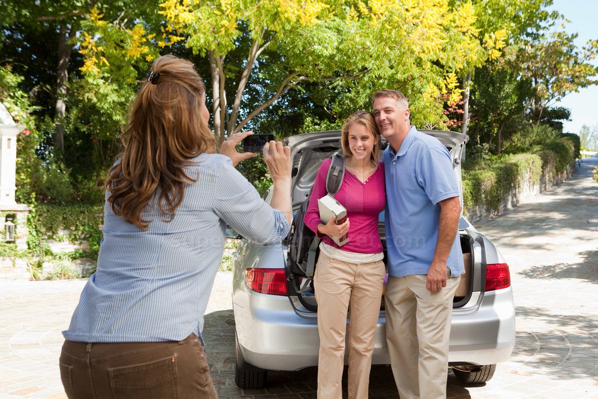 SIM_stock's tweet photo. https://t.co/50qBDxpykQ #car #people #marketing You can find  pictures about People and car in superimagemarket. https://t.co/5wYl1qKUQh