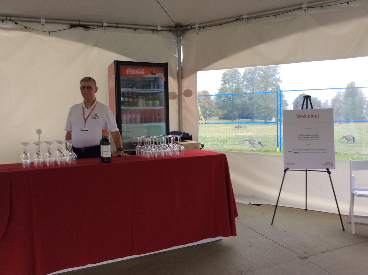 VanWineFest's tweet photo. Setting up for a Gala & Hunter Litigation reception @bardonthebeach - pre-show #Bard2016. #VIWF @EmellesCatering https://t.co/X6LL8q3sTD