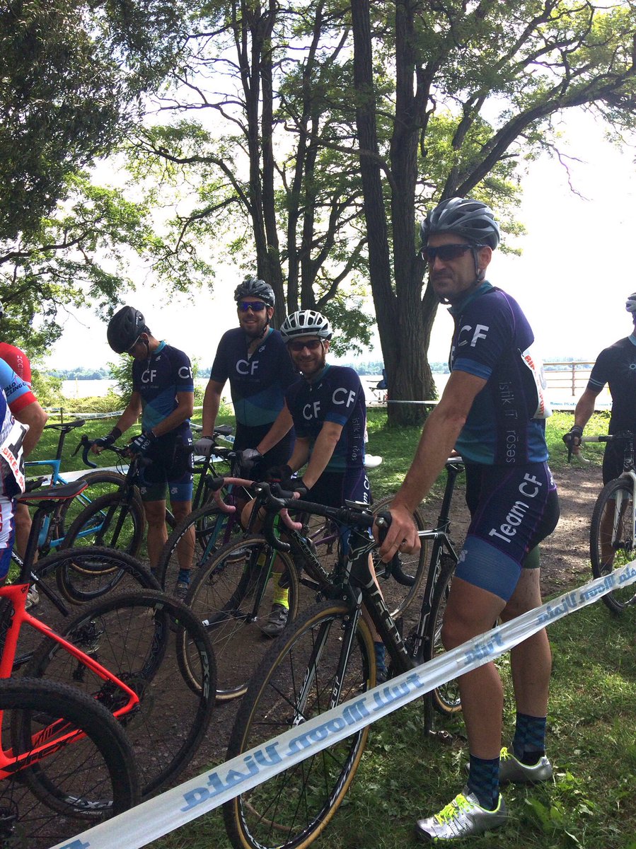 teamCFcycling's tweet photo. Ready at the start line of @fullmoonvista Grand Island cross! @InceptionCycle @ClifBar https://t.co/Rx4bdqSLpz