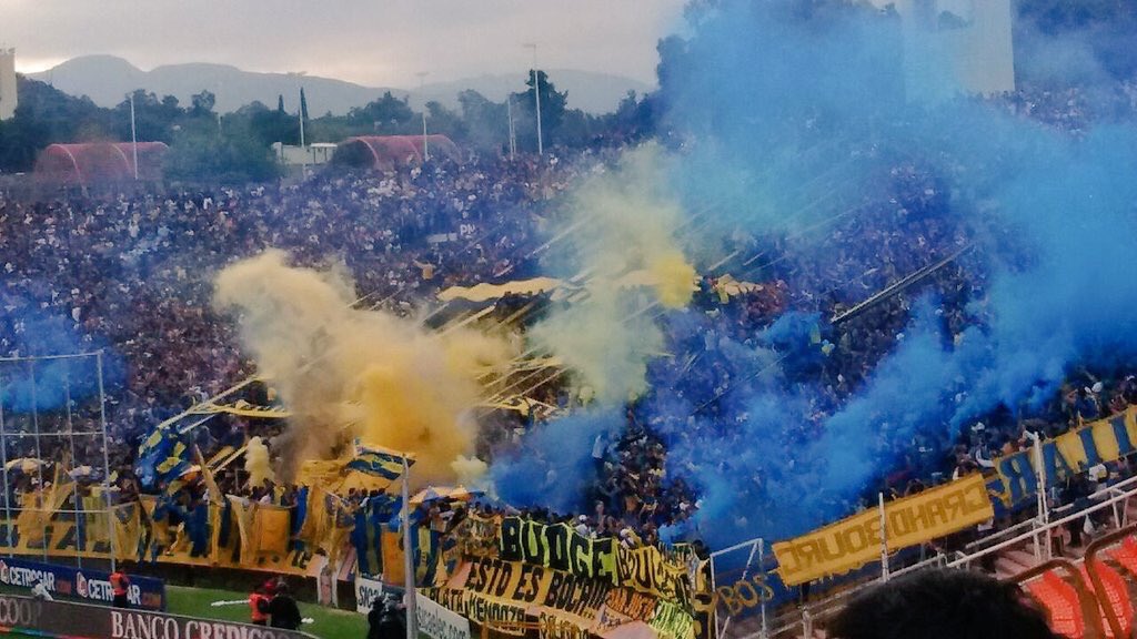 diegocarret's tweet image. Los visitantes ya habían vuelto.. Solo faltaba que vuelvan los "Locales en Todas Partes"