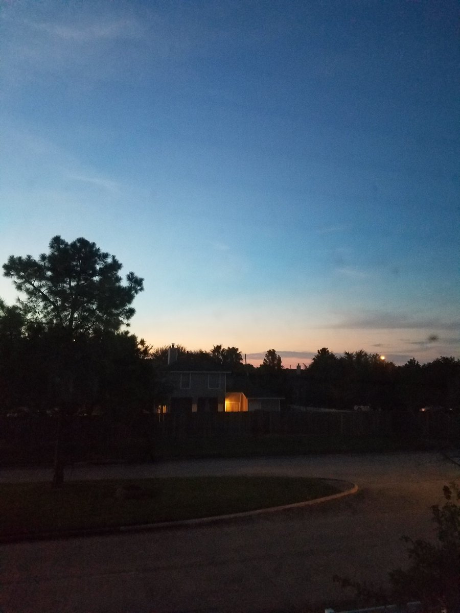 RADIWX_'s tweet photo. Winning Sunsets pictures again!
@NWSHouston @BrooksKHOU
#onlythingiloveaboutsummer
#Summersunsets
#TxRules https://t.co/PngPVwRSNM