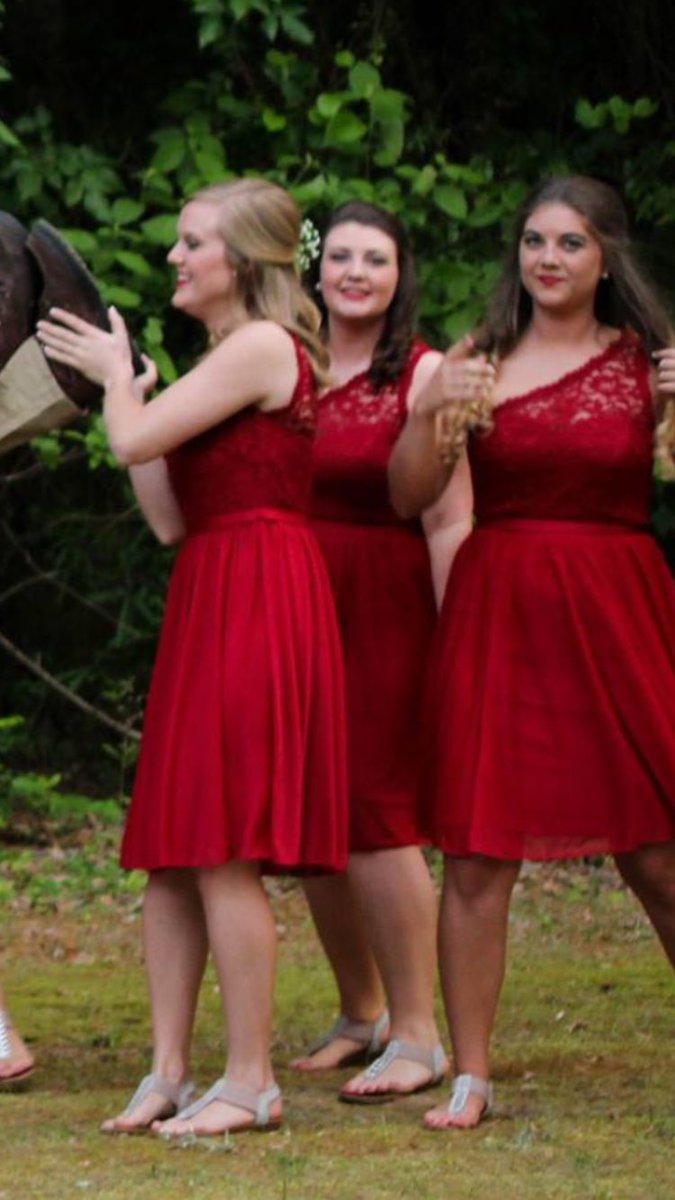 AlexisMorgan014's tweet photo. Let's just talk about how photogenic we are 😳😂😂 @jadesand6 @lovelindseykay https://t.co/xXIH2Pocv5