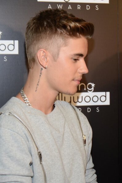 justinsgloup's tweet photo. 2014 https://t.co/kJXew5LeL2