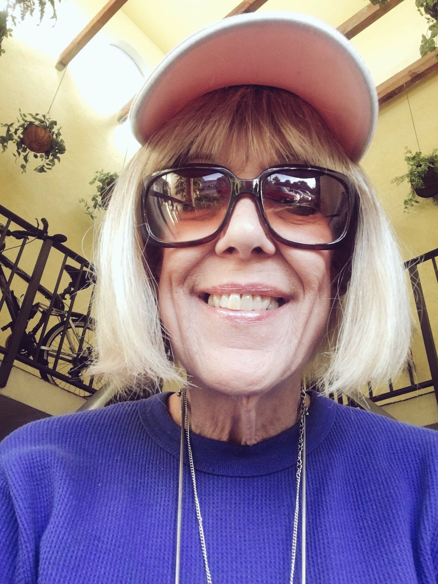 MorrowJeryl1's tweet image. @MorrowJeryl1 papajohnscoup15