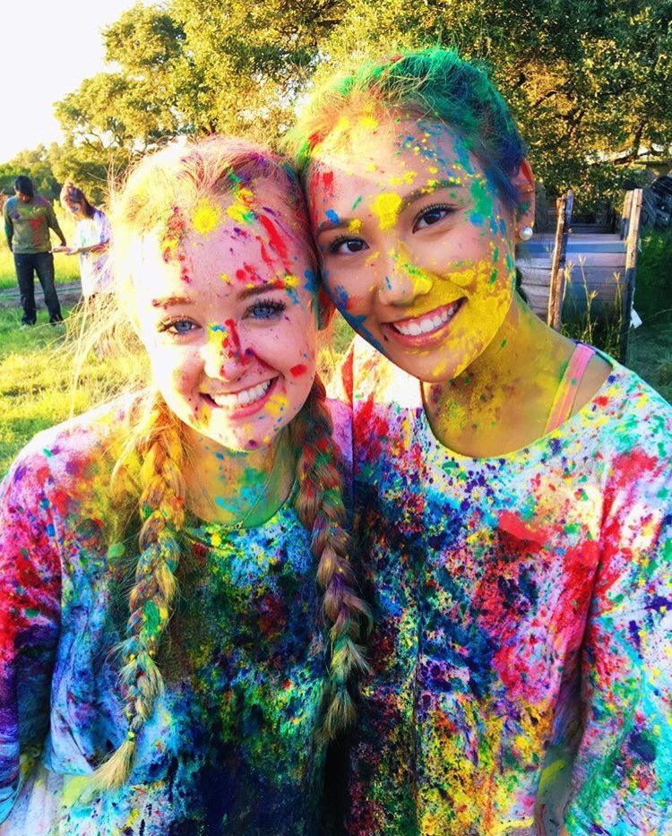 txstdg's tweet photo. The best date to a date party is a Panhell sista πβοΈπ’#TXSTDG #txstatepanhell https://t.co/ai5Fw4RQMN
