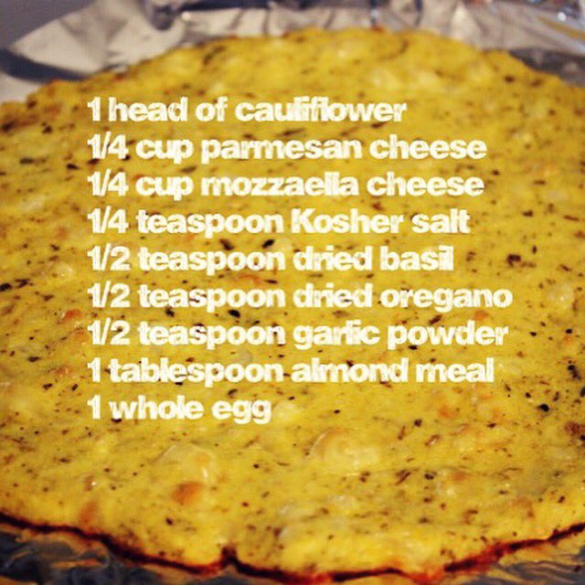 GabrielleBevel's tweet photo. Low-carb cauliflower crust is this easy...and so delicious! https://t.co/97cZ8Fow22