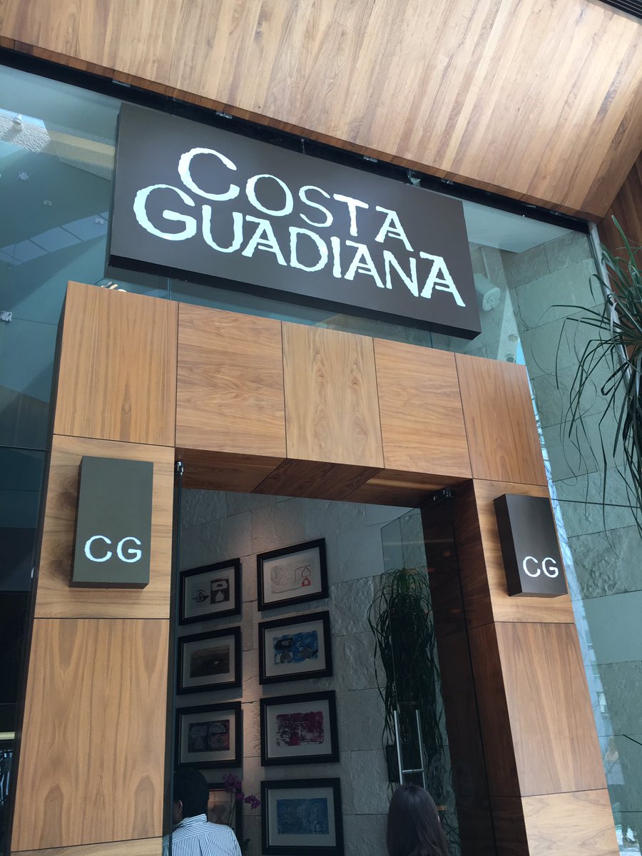 SaikoKillerChef's tweet photo. Costa Guadiana Arcos Bosques https://t.co/QS8W4BJkiM