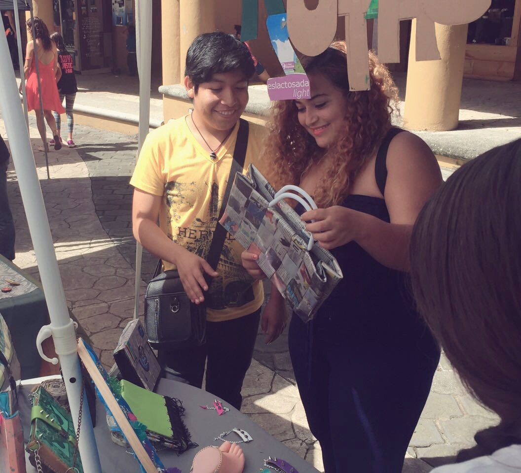 Shituza's tweet photo. Gracias a @mercadoverdemor por invitarnos a participar en esta edición #ModaSustentable #Cuernavaca #Morelos https://t.co/oURd0iEf6y