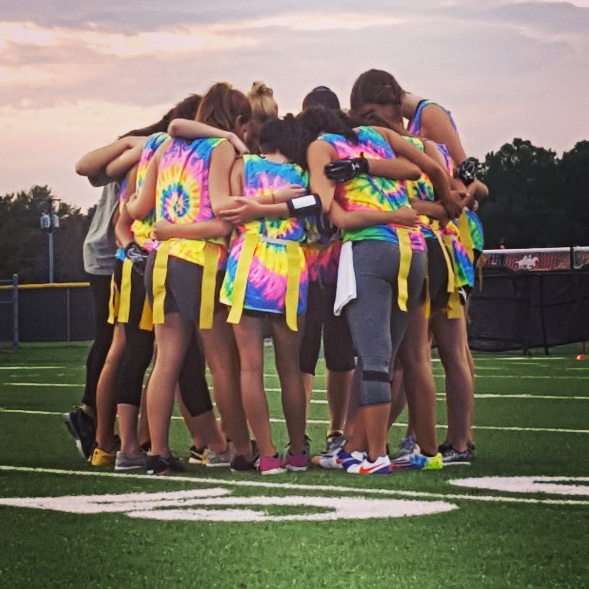 tylerrannyo's tweet photo. Flashback to last Thursdays Flag football game with my sisters :)  @MWSUASC #msucc930 https://t.co/GqDiv5U15c