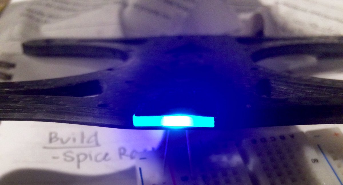 ChordataQuads's tweet photo. Testing the rear LED on our 130mm @ErleRobotics #PXFmini /#RaspberryPi #PiZero #droneracing frame. #drone #startup https://t.co/8iRbSndegL