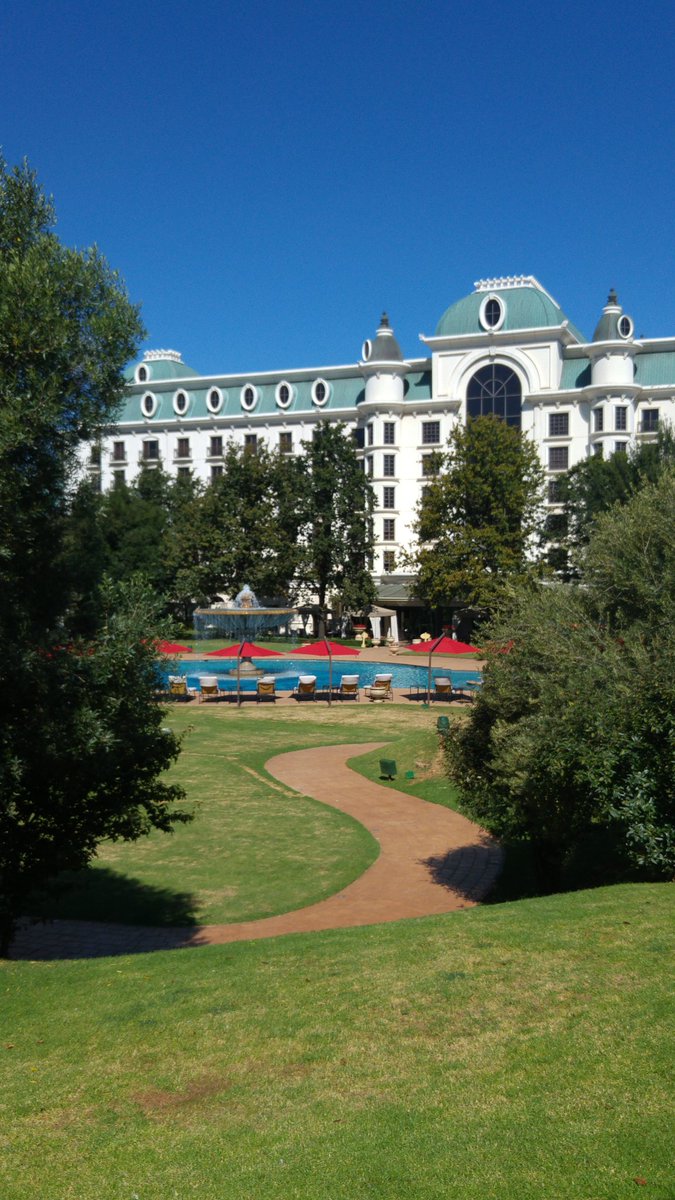 TrishaPoona's tweet photo. I can't wait to go back to this stunning place for the grand finale @EmperorsPalace #placeofdreams @MrsSAPageant https://t.co/DLQu89f78p