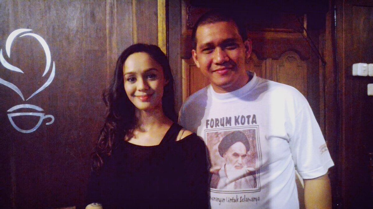 Mauliate ito <a href="/8rianna_/">Brianna Simorangkir</a> Horas..
#TolakReklamasiTelukBenoa