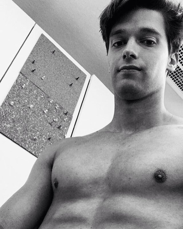 daria_miley's tweet photo. Happy birthday @PSchwarzenegger god bless to you and your family https://t.co/fvwr4y63HE
