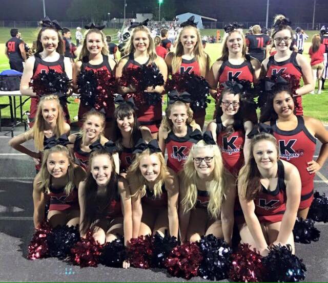 jadeelewis_'s tweet photo. Just can't get over how super adorable my team is 😍💕💪🏼💍 #blessed #hlst https://t.co/jcKkegr6Rc