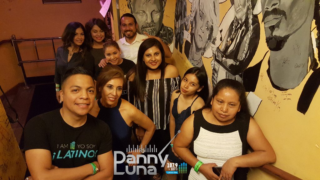 DannyLuna's tweet photo. Super el concierto de @CamilaMX en el @HOBDallas #ElypseTour @LatinoMixDFW https://t.co/A1QVFfTrg4