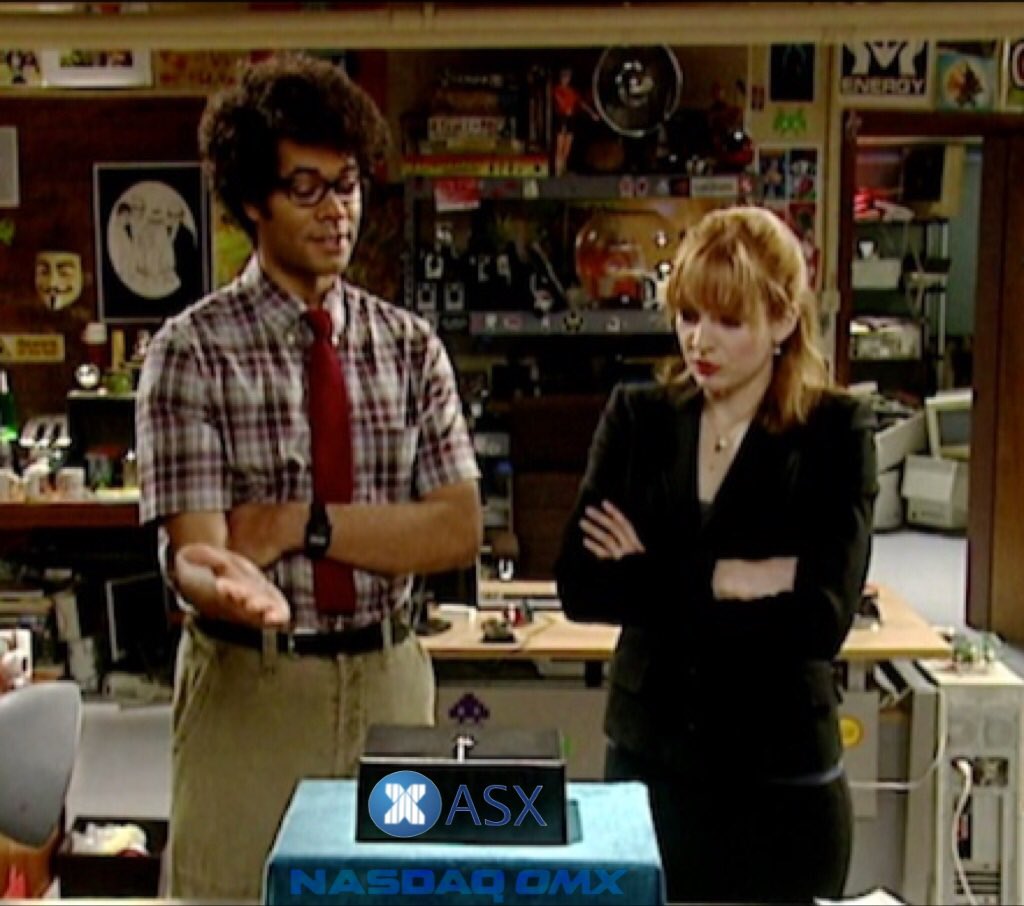 Conner's tweet photo. #asx Found the problem. Jen unplugged it. #asxfail https://t.co/jgwjjl0i19
