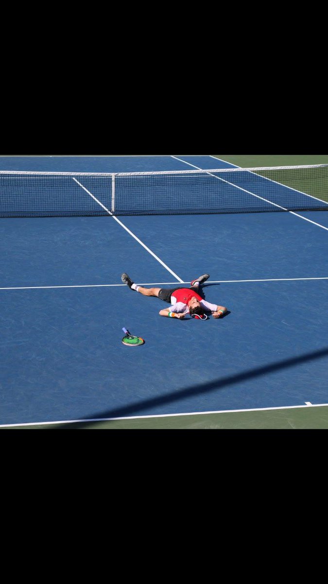 jamesmcgee01's tweet photo. 1st @ATPChallenger Title ✅ Thank you everyone for your support! #specialweek #heartandsoul @AtlanticTireCh 🏆🎾🇮🇪😃 https://t.co/bC4COE7Nty