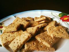 ravbhalla's tweet photo. #wheatcrackers Crispy, crunchy golden beauties loaded with the goodness of #sesameseeds
https://t.co/AR1av76GMT https://t.co/TmoLtbOde8