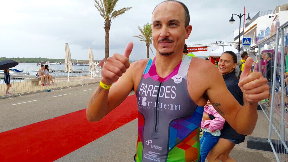 artiemhotels's tweet photo. @diego_pgomez muchas gracias por formar parte de este #halfmenorca y además con un triunfo campeón. Un abrazo!!!. https://t.co/K5Jt2ntsvC