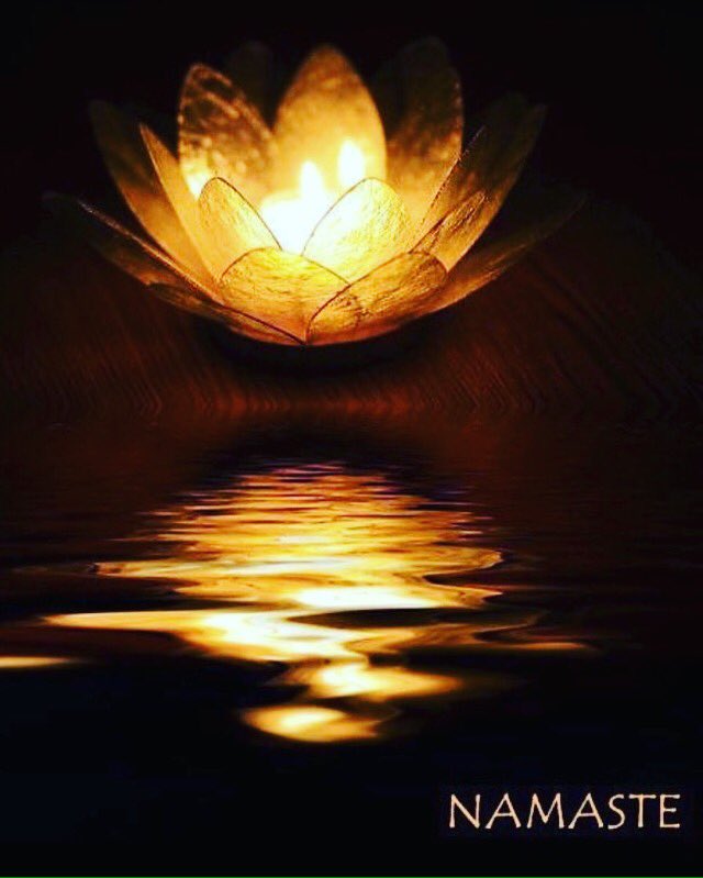 _KeralaAyurveda's tweet image. Namaste! New week new chances! #mondayspirit #workmodus #positive #authentic #ayurveda bit.ly/2cl8QGU