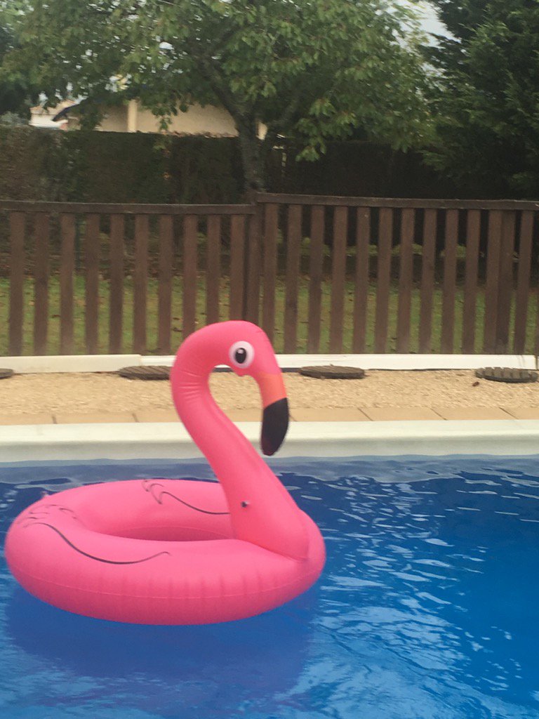 Andrew Blake tweet media