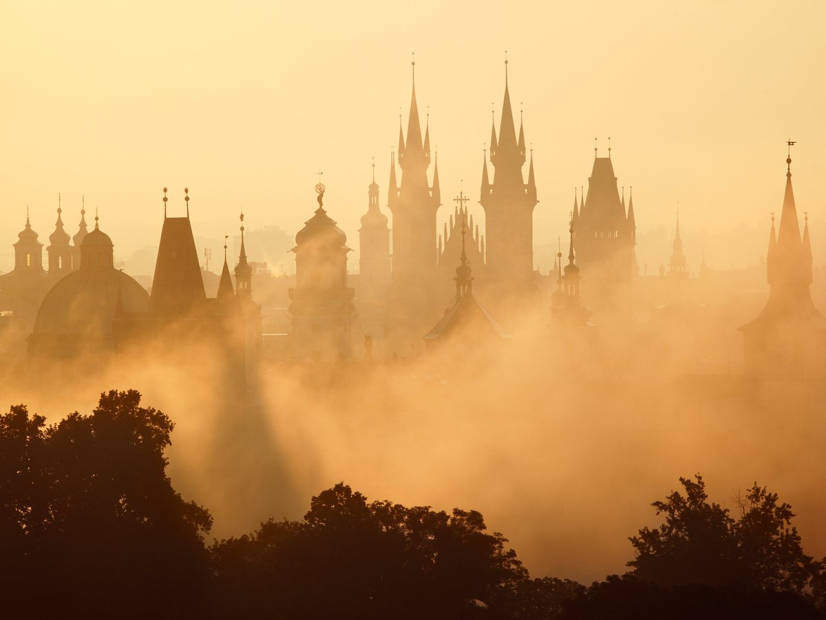 fripito_news's tweet photo. Pick of the week! Special price $1.99 during the @photokina show Best phototips for #Prague https://t.co/dL6Z0icDxn https://t.co/qrjBkLrr1u