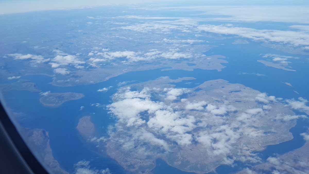 Katheri15295454's tweet photo. Post Atlantic Landfall en route for #WorldPDCongress. Keen to bring back info and ideas for @ParkinsonsUK https://t.co/NXlXP2sD5Q