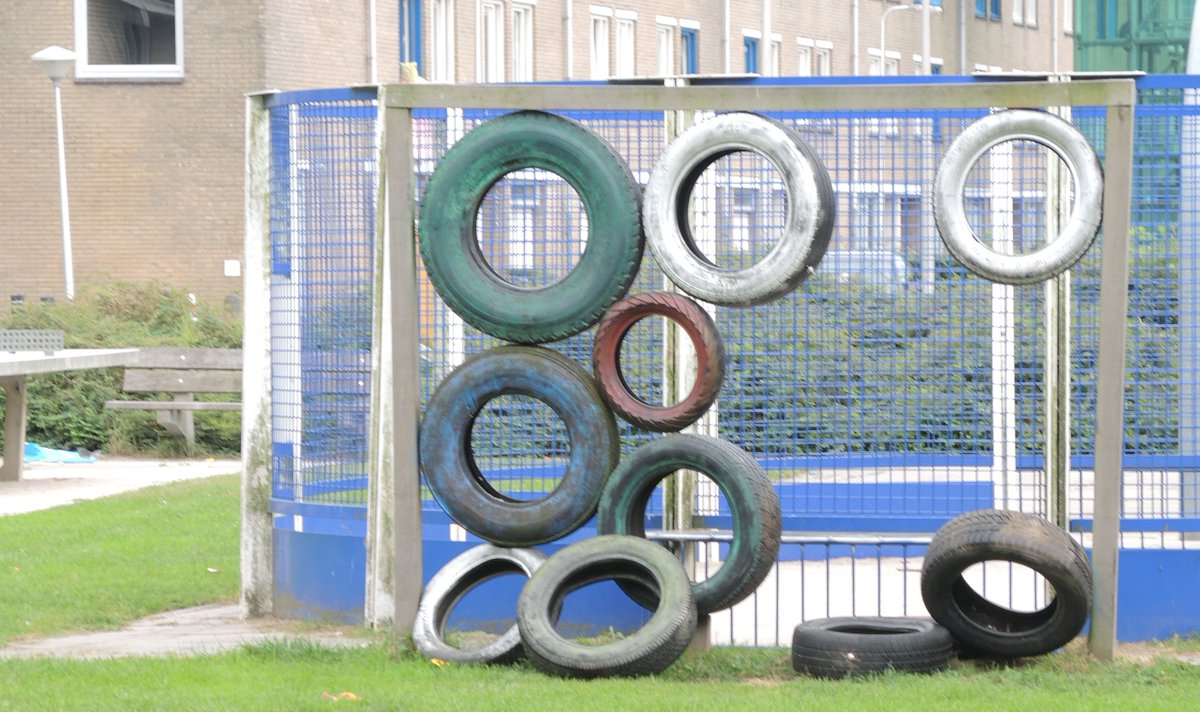 Triest, Speeltuin #wortmanstraat #kampen,  wie is er verantwoordelijk voor beheer ?
wp.me/p75khF-2p