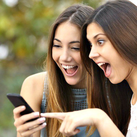 WAV_hub's tweet photo. Brands and businesses are innovating. How do you reach out to Gen Z? #retailmarketing #customizedmusic #instoreradio https://t.co/gvdcIqBxB9