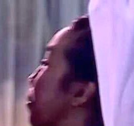 DustBia_Kuwait's tweet photo. Yung lips ni Maymay, nakaready na mga bes😙😘😂

#PrayForQuen https://t.co/ir9UEFNr5F