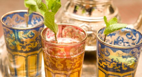 thedine_wine's tweet photo. Enjoying traditional tastes at #AnantaraAlJabalAlAkhdarResort 
[https://t.co/sjBM1sHEXY] #AlBurj #NizwaRestaurants 🍹 https://t.co/ikUunrv2Lu