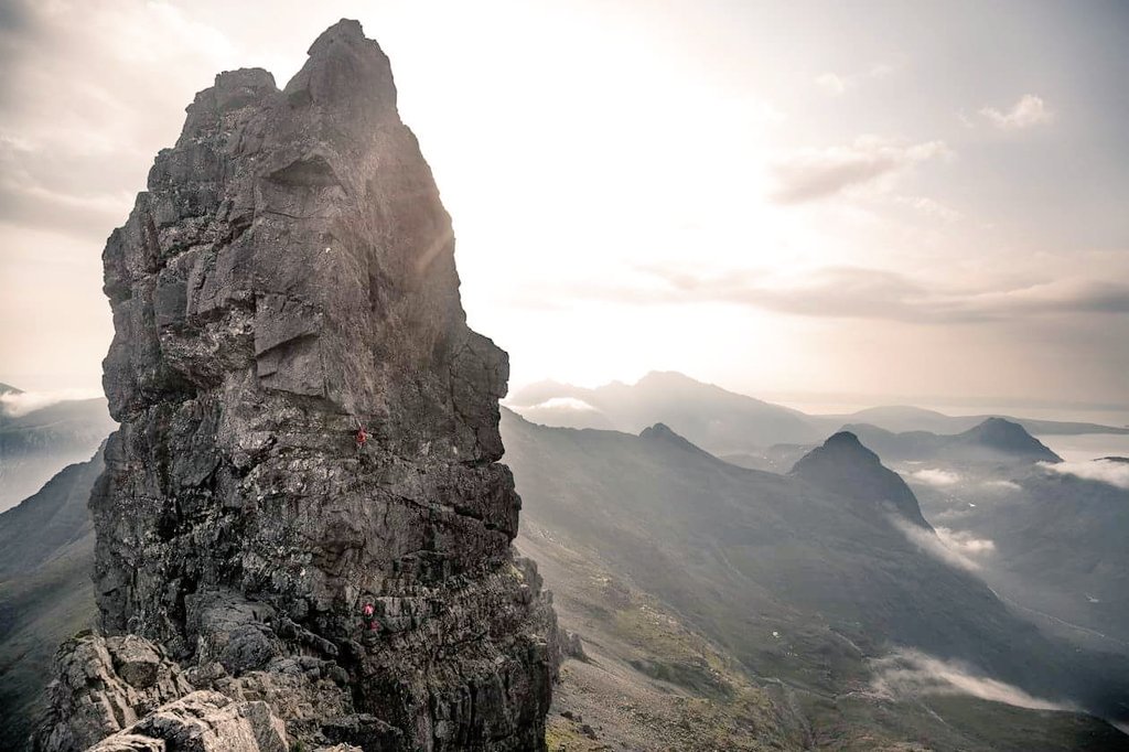 CalumMuskett's tweet photo. Repeating the 'Inconvenient Tooth' on Skye's Cuilin Ridge last month with @coldhouse_ and @rab_equipment https://t.co/qdPUDlvpIC
