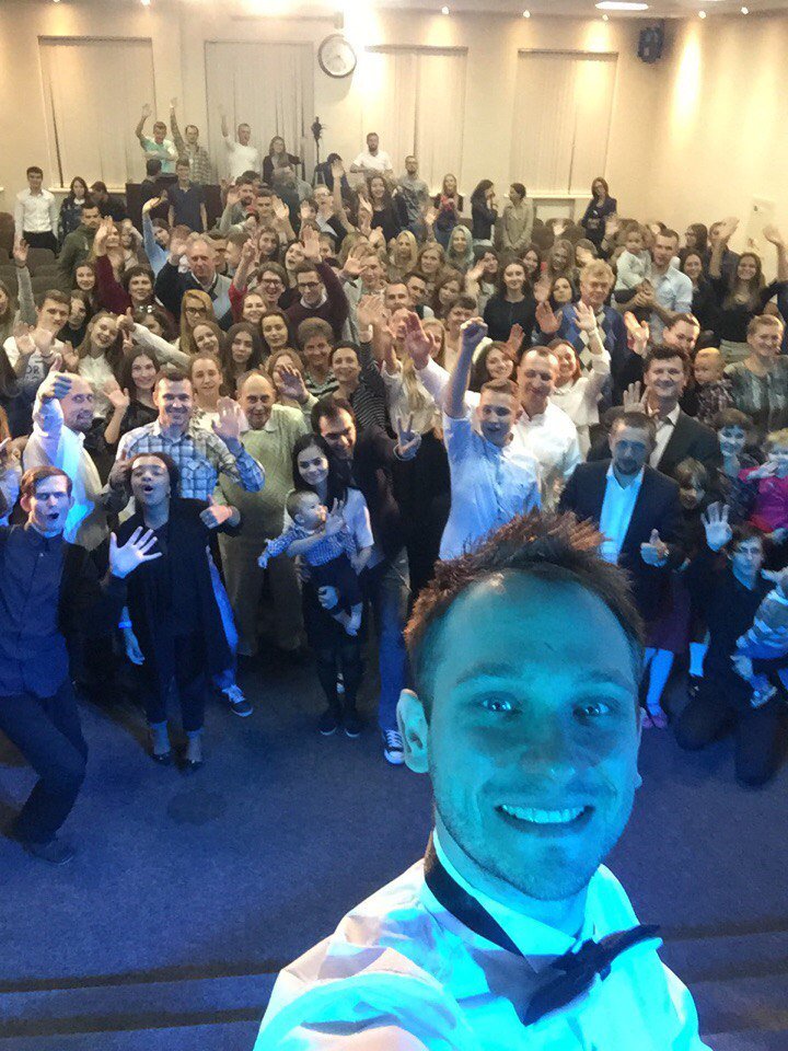 exitminsk's tweet photo. Вот такой вечер вчера получился!
Спасибо каждому, кто пришел!
Церкви 16 лет!
#exityouth https://t.co/5cKlgYCHjB