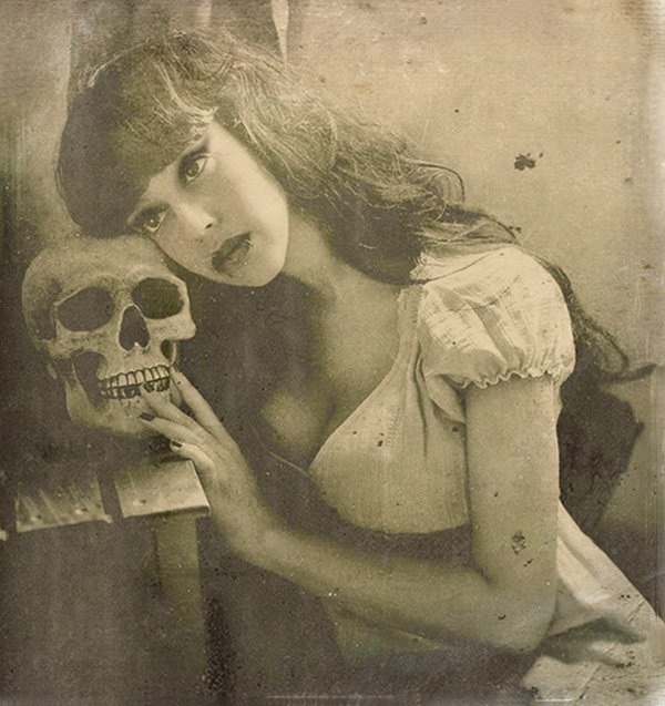 thriveth_com's tweet image. Memento Mori: self-portait with Death by French artist Rimel Neffati