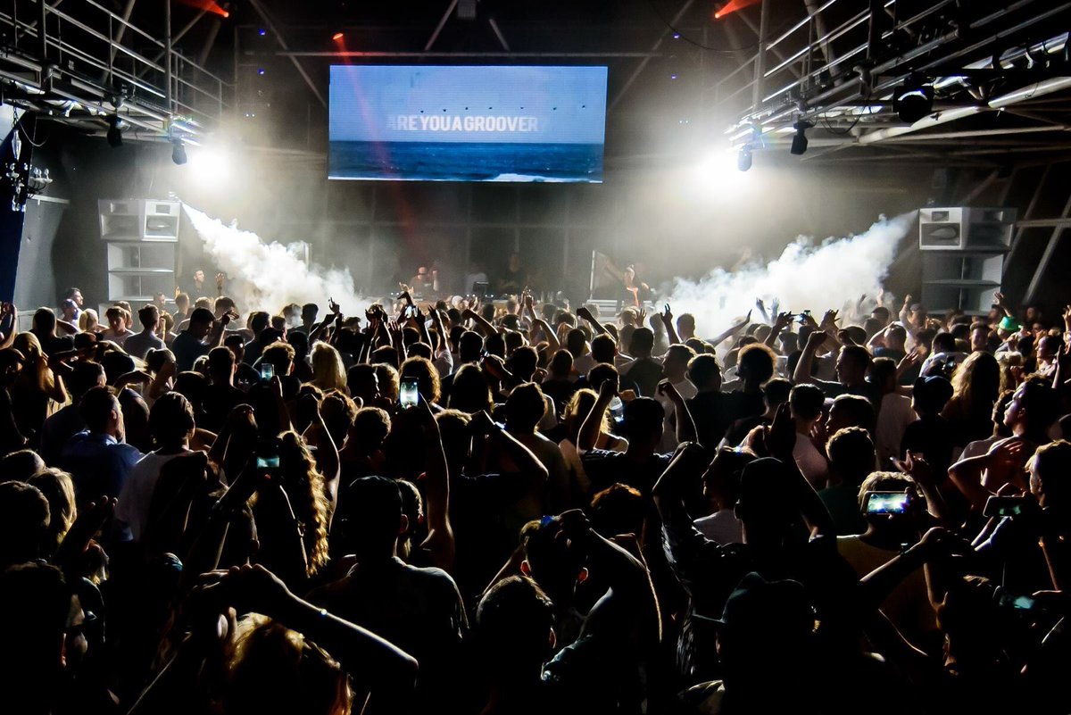 privilege_ibiza's tweet photo. .@SolidGrooves_ Closing Party at Vista this Thursday! Last one in Ibiza this season #Groovers 🙌🏻 https://t.co/zbsSBhAX7K