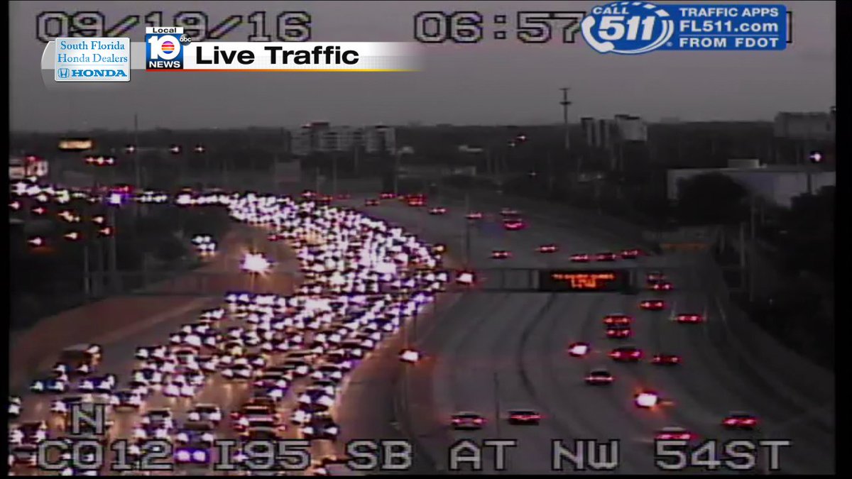 #trafficalert I-95 SB at NW 62nd St ClOSED due to accident #traffic https://t.co/zAI7z9Fh2G