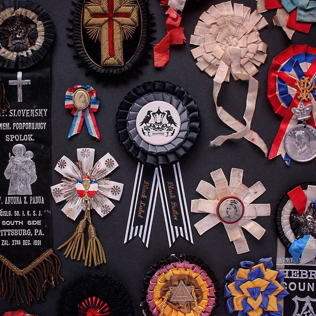 Whytrophy's tweet image. 漫画「黒執事」の連載10周年を記念したロゼットを製作しました。
facebook.com/WHYTROPHY/post…
@toboso_official
@g_fantasy