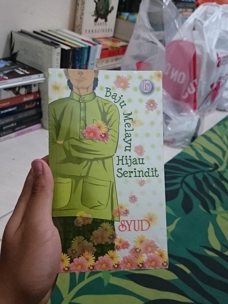 ArepZul's tweet photo. Beli sebab @thesuraya https://t.co/S2R1YDssRf