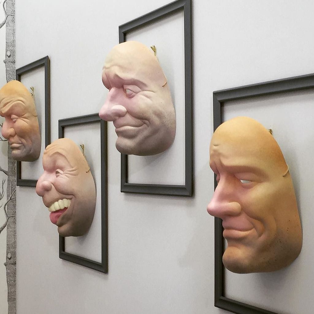 WildeShop's tweet photo. Rogues Gallery #wildejewellery #roguesgallery #characterdesign #charactermask #mask #cools… https://t.co/6SDOFVW1OY https://t.co/Tdpior5L2R